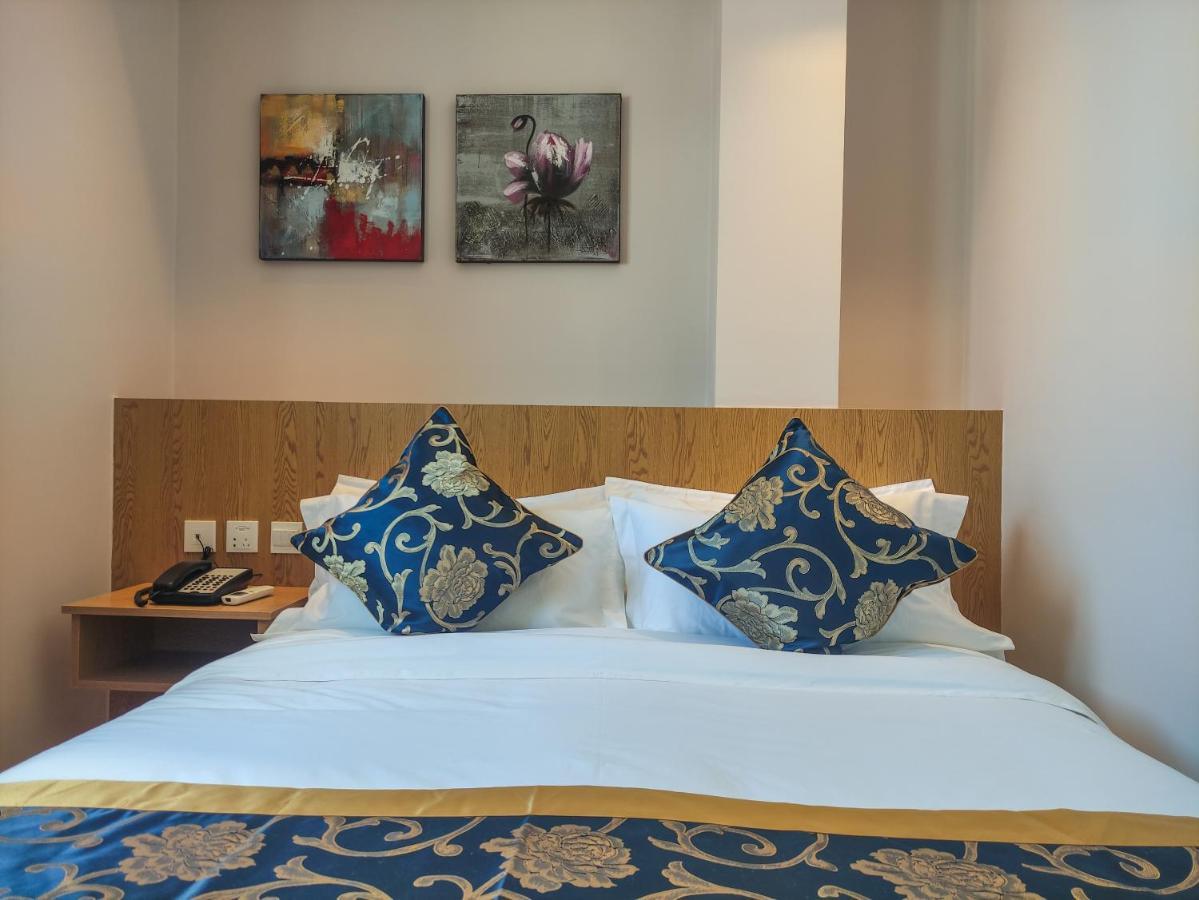 VANCII Hotel Šafšawán Exteriér fotografie