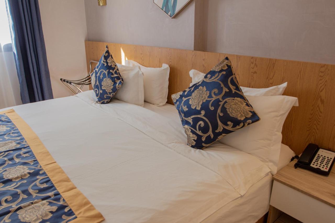 VANCII Hotel Šafšawán Exteriér fotografie