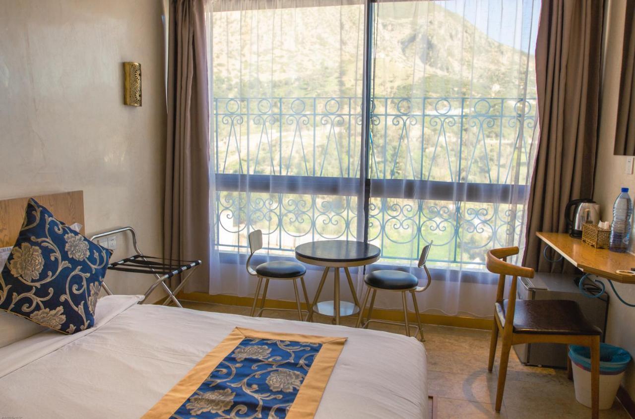 VANCII Hotel Šafšawán Exteriér fotografie
